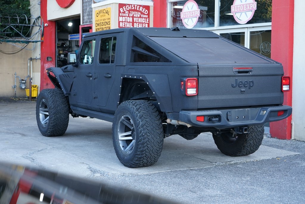 2023 Jeep Gladiator Sport photo 4