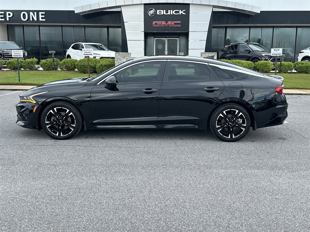 2022 Kia K5 GT-Line photo 4