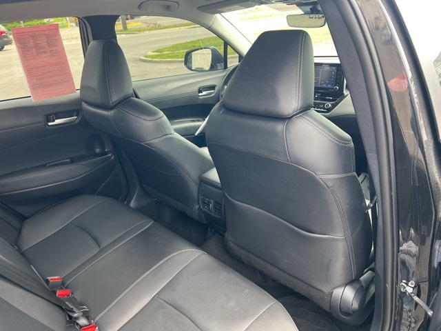 2022 Toyota Corolla Cross XLE photo 11