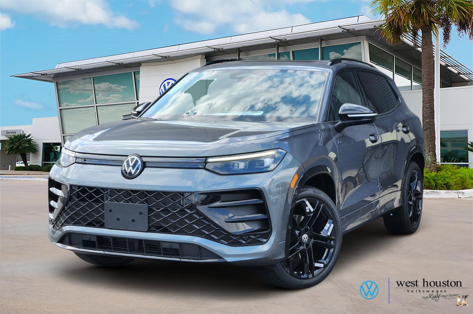 2026 Volkswagen Tiguan SE R-LINE BLACK's photo