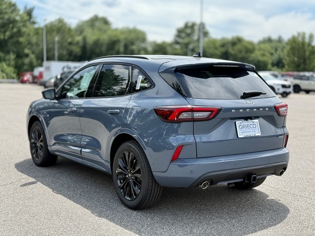 2025 Ford Escape Hybrid ST-Line Elite photo 6