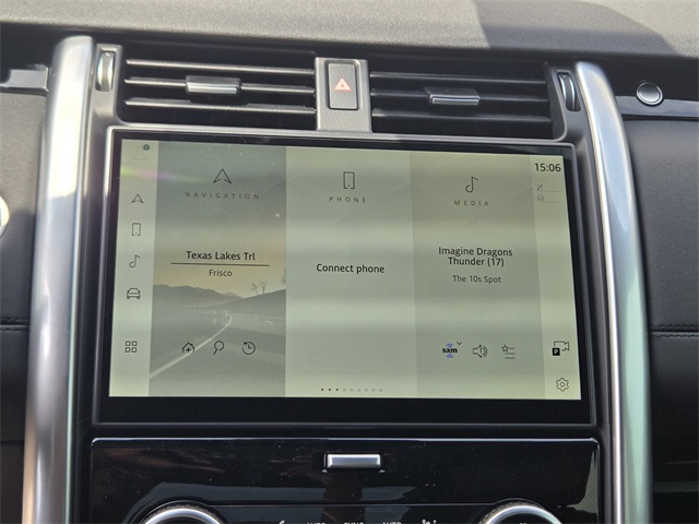 2025 Land Rover Discovery S photo 9
