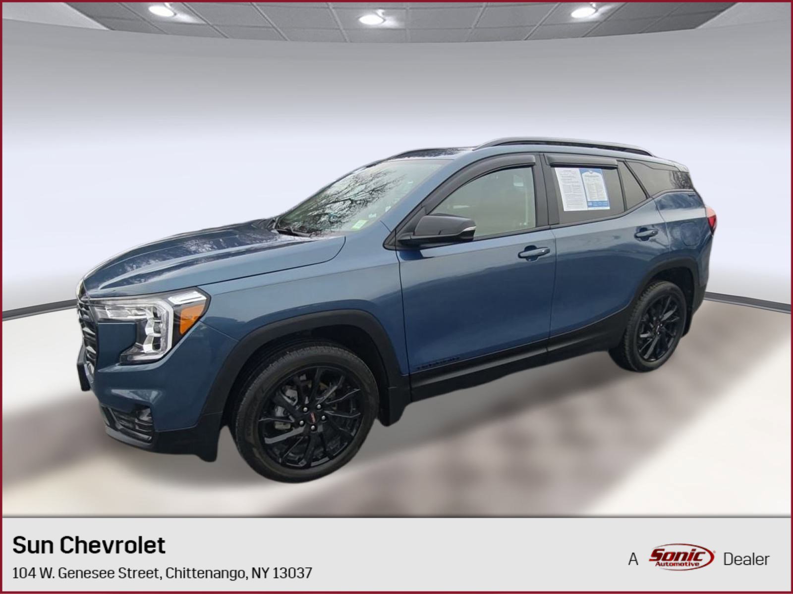 2024 GMC Terrain SLT's photo