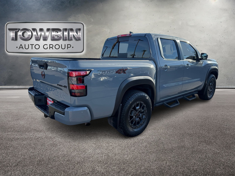 2024 Nissan Frontier PRO-4X photo 4