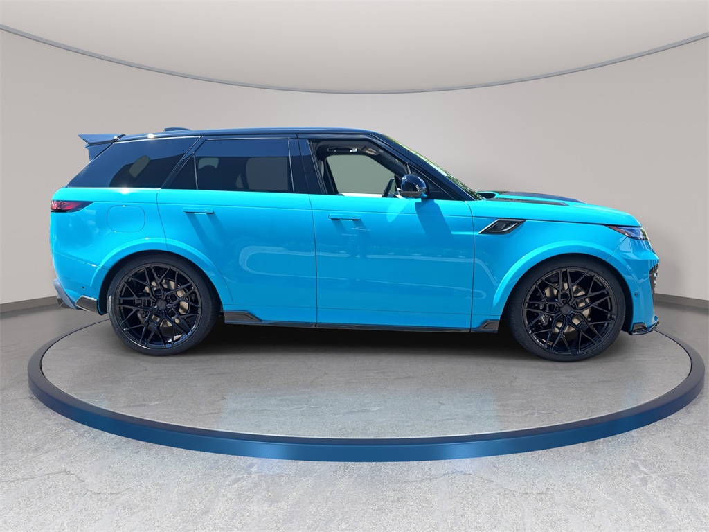 2025 Land Rover Range Rover Sport SE photo 2