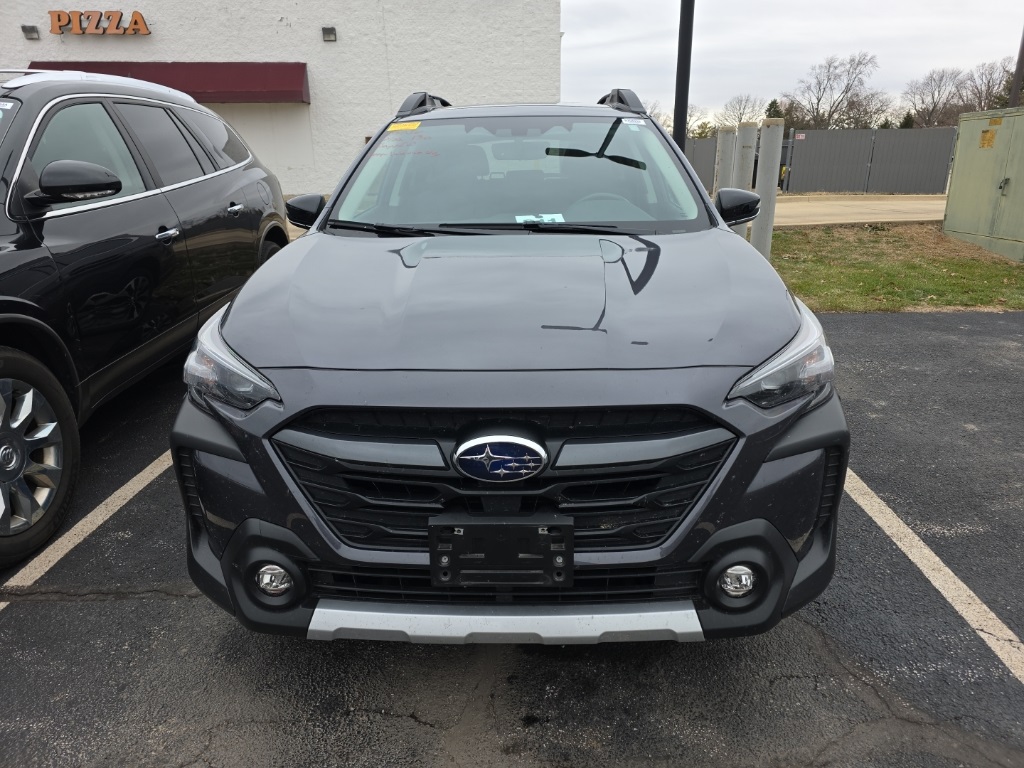 2023 Subaru Outback Limited's photo