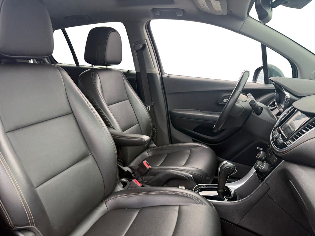 2019 Chevrolet Trax Premier photo 13