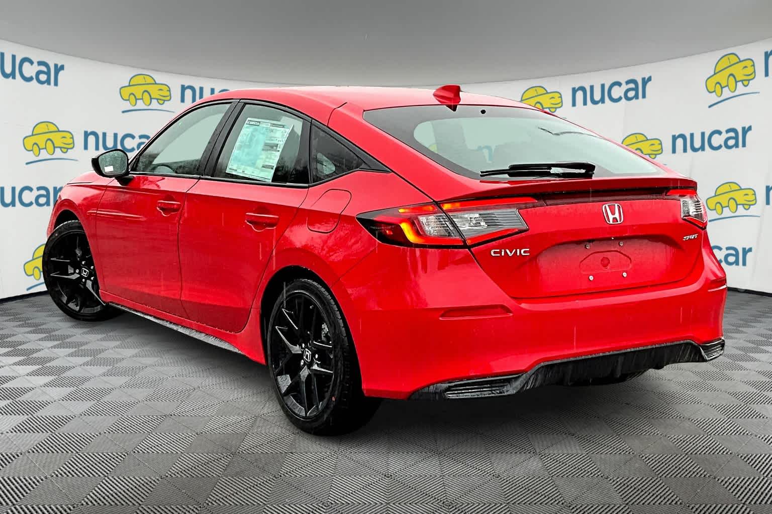 2025 Honda Civic Hatchback Sport photo 4