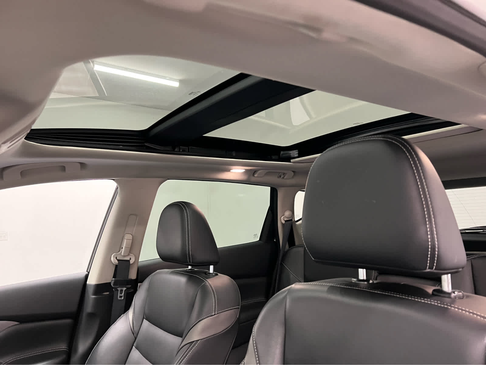 2023 Nissan Murano SL photo 2