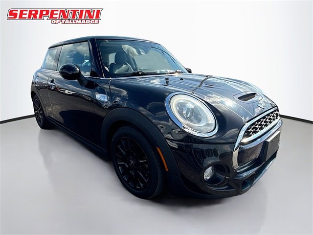 2015 Mini Cooper Hardtop S photo 2