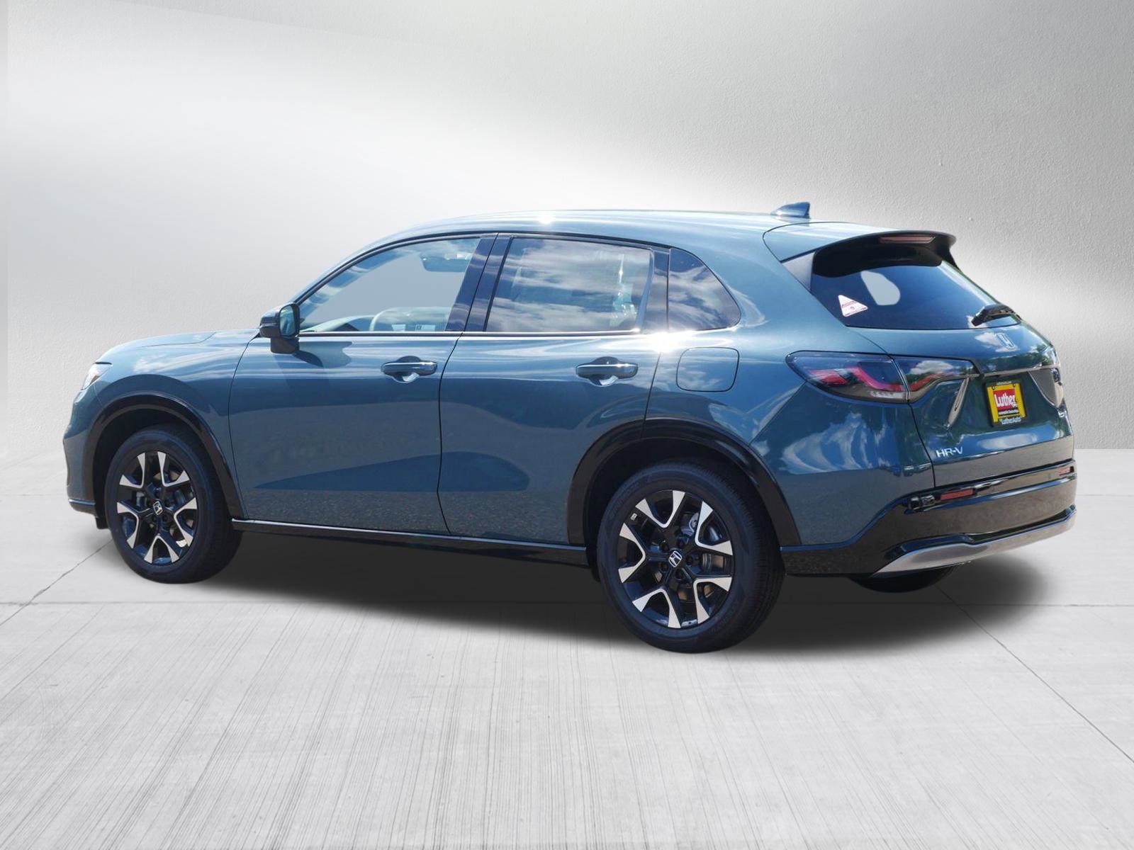 2026 Honda HR-V EX-L photo 5