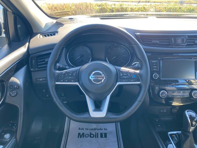 2022 Nissan Rogue Sport SV photo 13