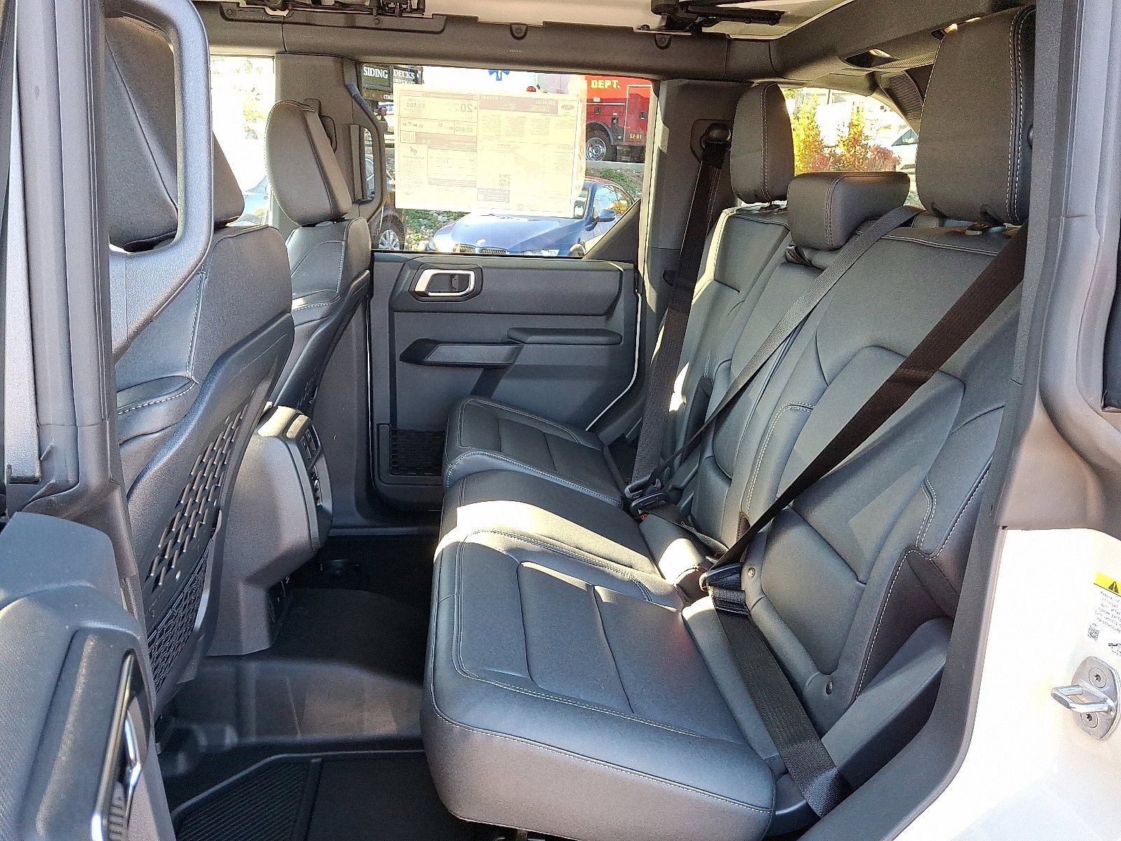 2025 Ford Bronco Big Bend photo 4