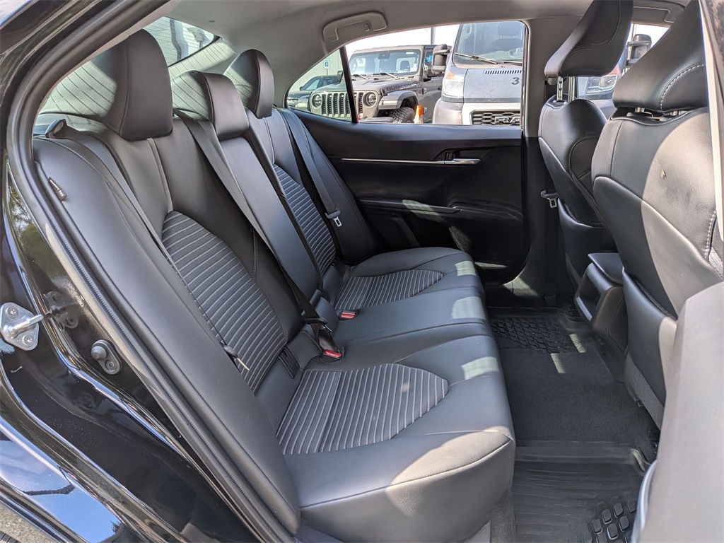 2023 Toyota Camry SE photo 21