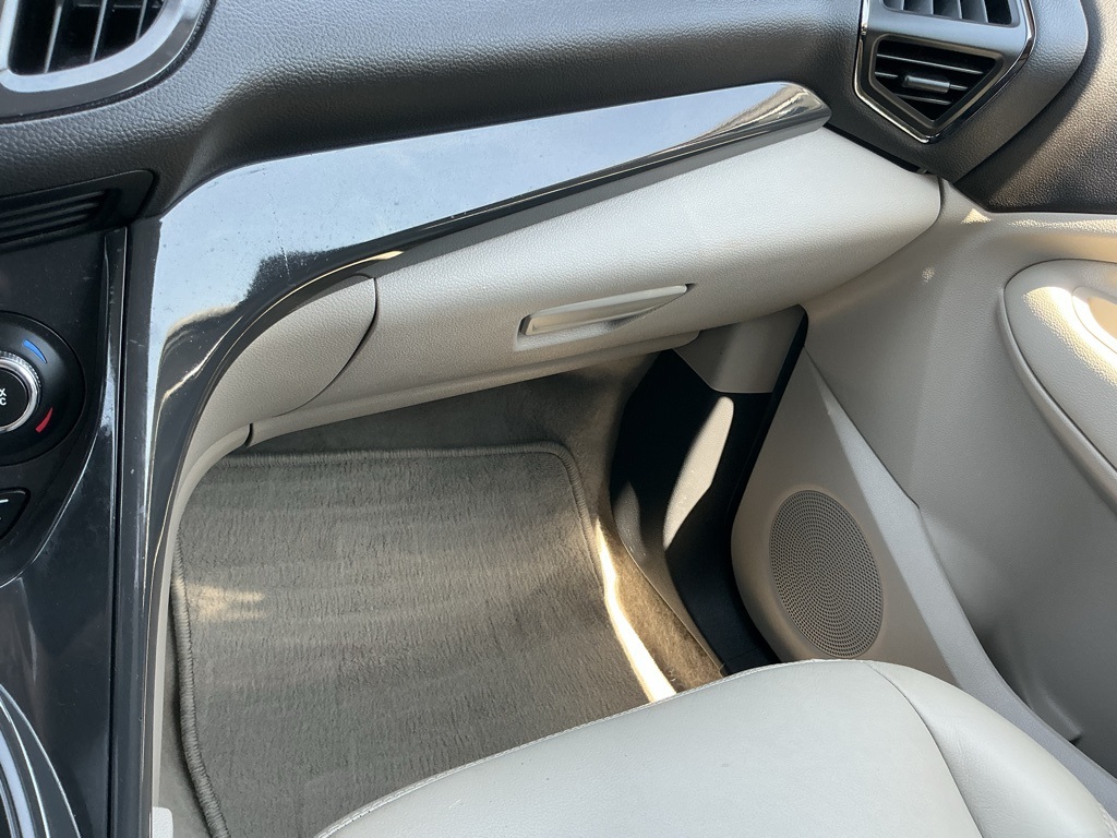 2015 Ford Escape Titanium photo 48