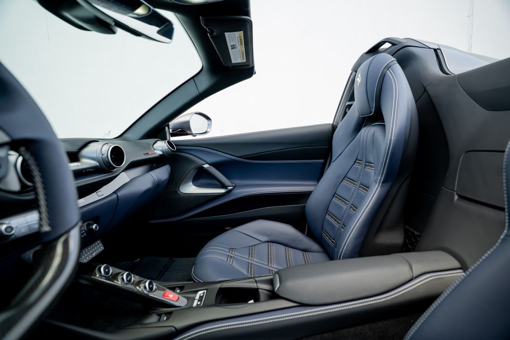 2022 Ferrari 812 GTS photo 31