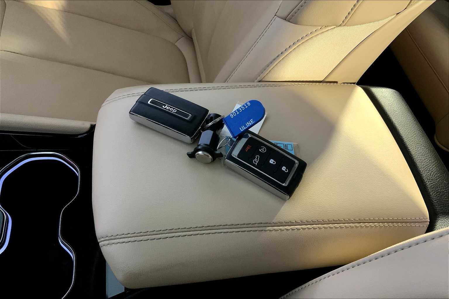 2021 Jeep Grand Cherokee Limited photo 13