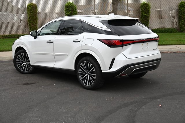 2023 Lexus RX 350 Premium photo 3