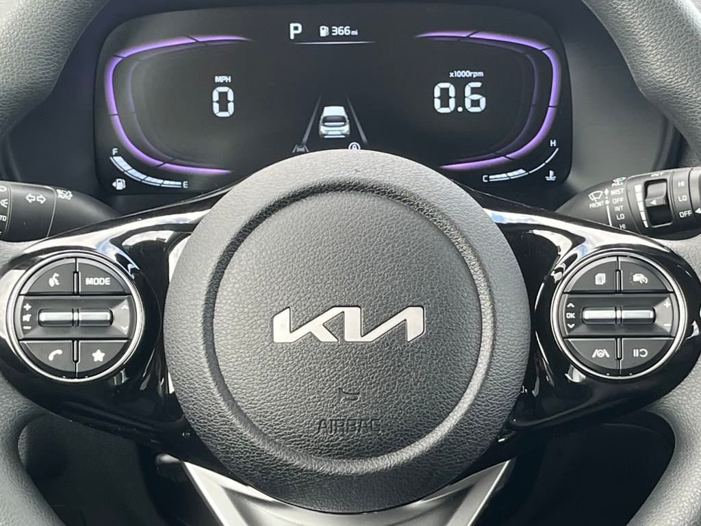 2025 Kia Soul S photo 18