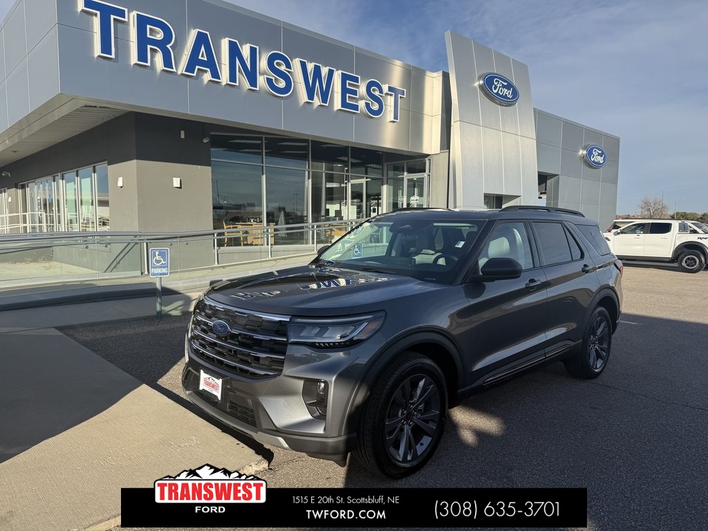 2026 Ford Explorer Active's photo