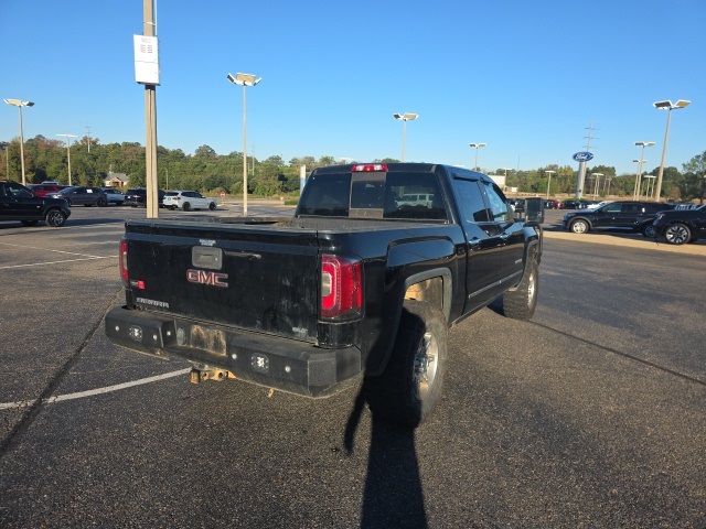 2018 Gmc Sierra 1500 SLT photo 3