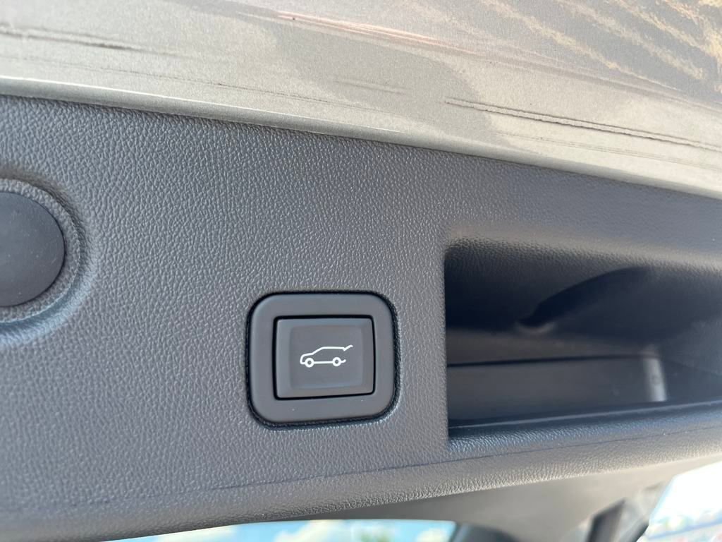 2023 Chevrolet Equinox LT photo 25