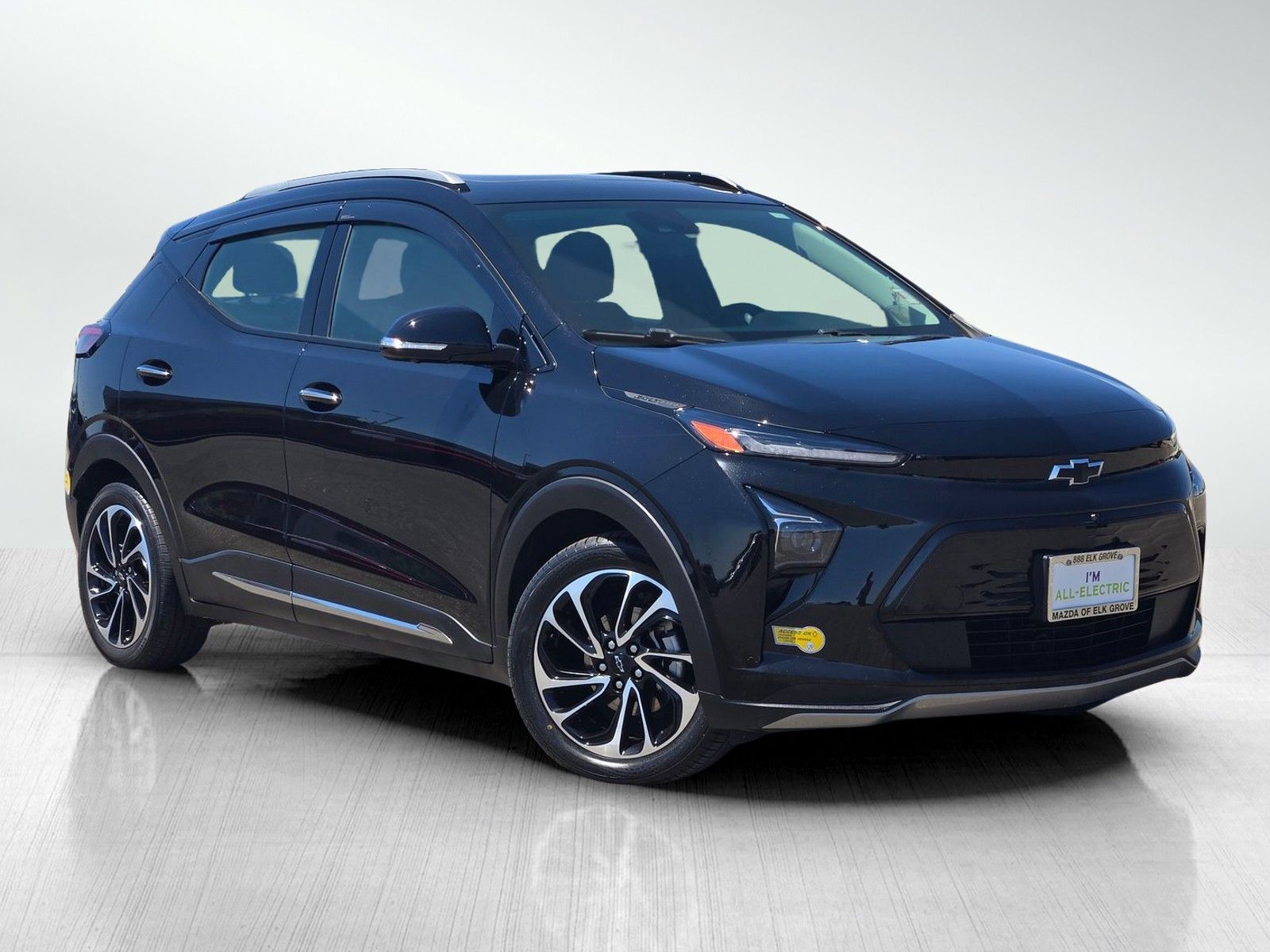 Used 2022 Chevrolet Bolt EUV Premier with VIN 1G1FZ6S05N4132941 for sale in Elk Grove, CA