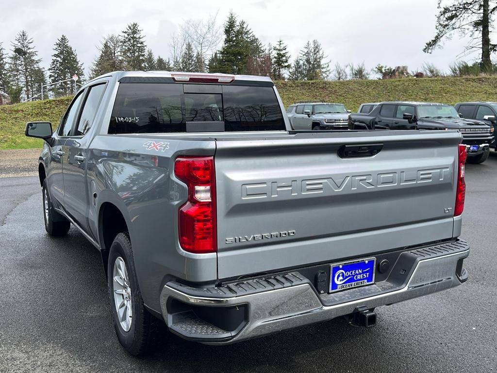 2025 Chevrolet Silverado LT photo 6