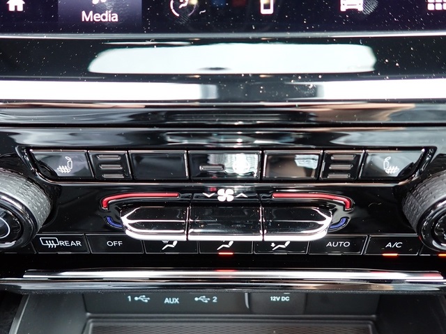 2025 Jeep Grand Cherokee Altitude X photo 12