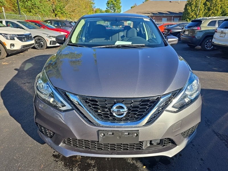 2019 Nissan Sentra SV photo 2
