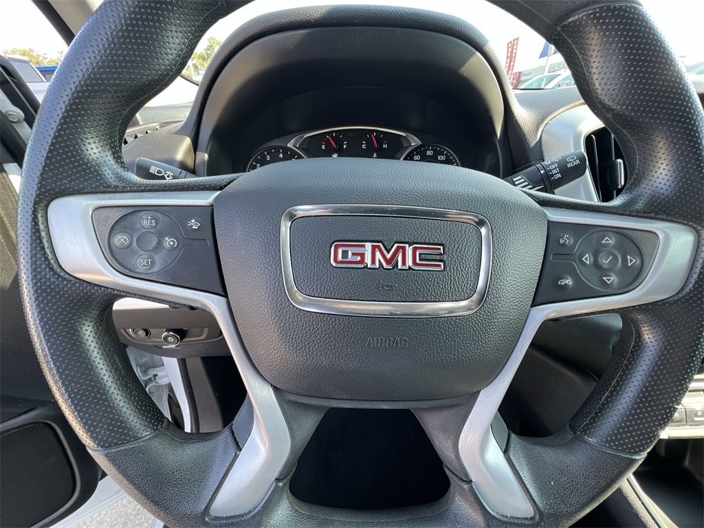 2023 Gmc Terrain SLE photo 16