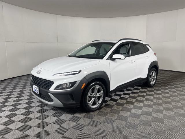 2023 Hyundai Kona SEL photo 2