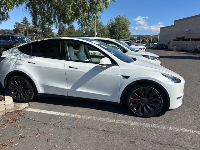 Used 2020 Tesla Model Y Performance with VIN 5YJYGDEF1LF023117 for sale in Kansas City