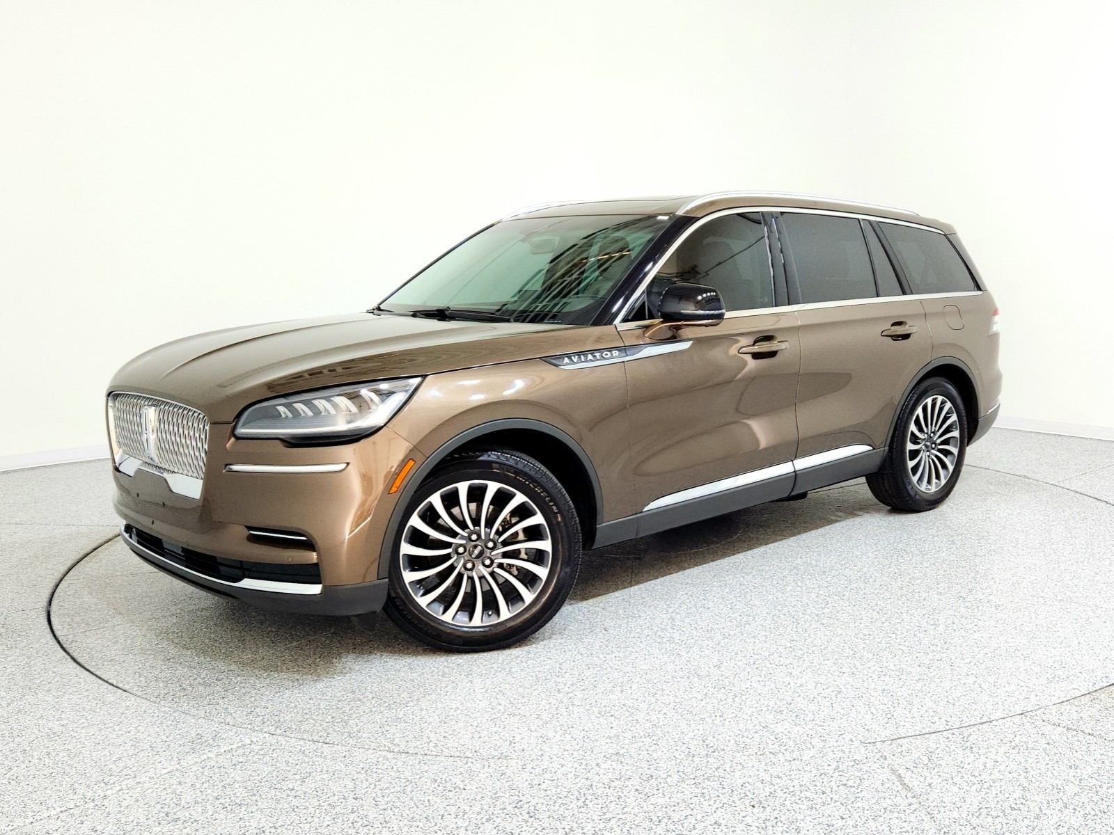 2022 Lincoln Aviator Reserve's photo