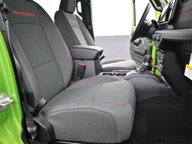 2025 Jeep Wrangler Rubicon photo 20