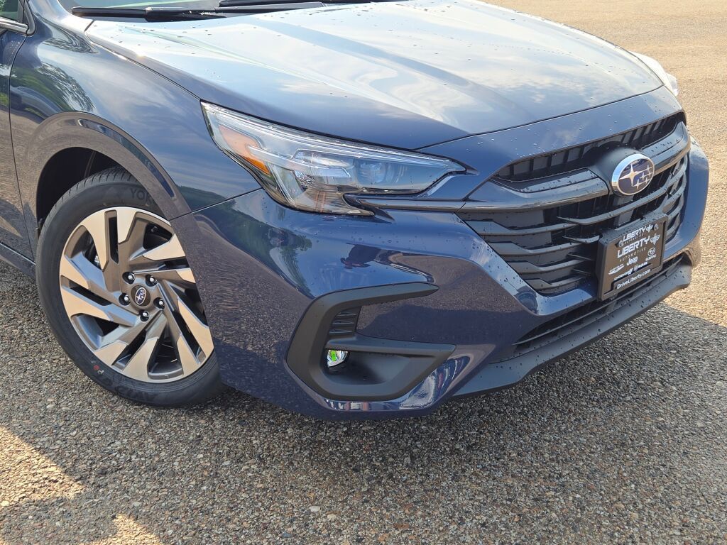 2025 Subaru Legacy Limited photo 2
