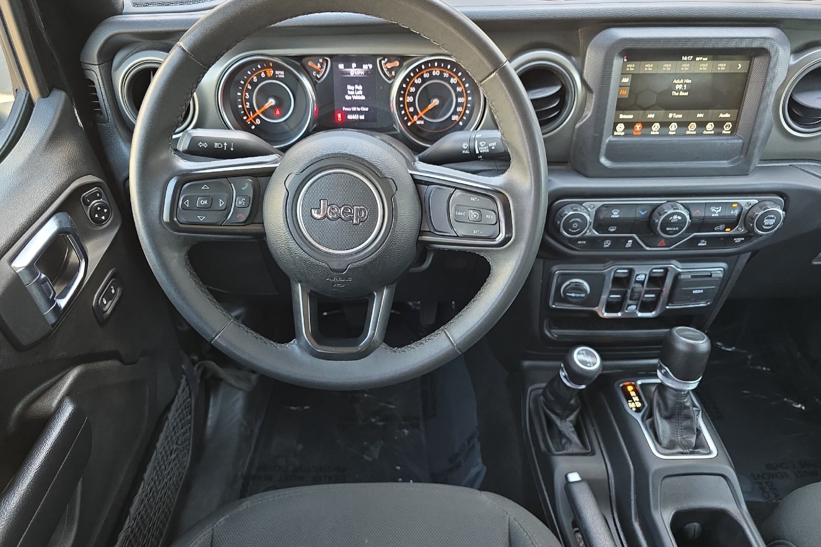 2023 Jeep Gladiator Sport photo 16