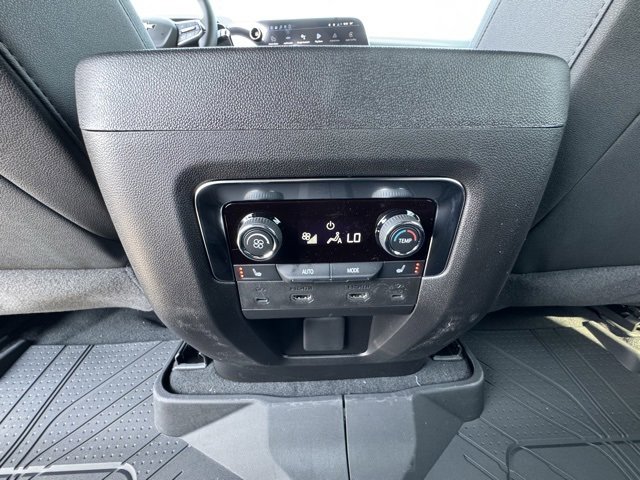 2026 Chevrolet Tahoe High Country photo 23