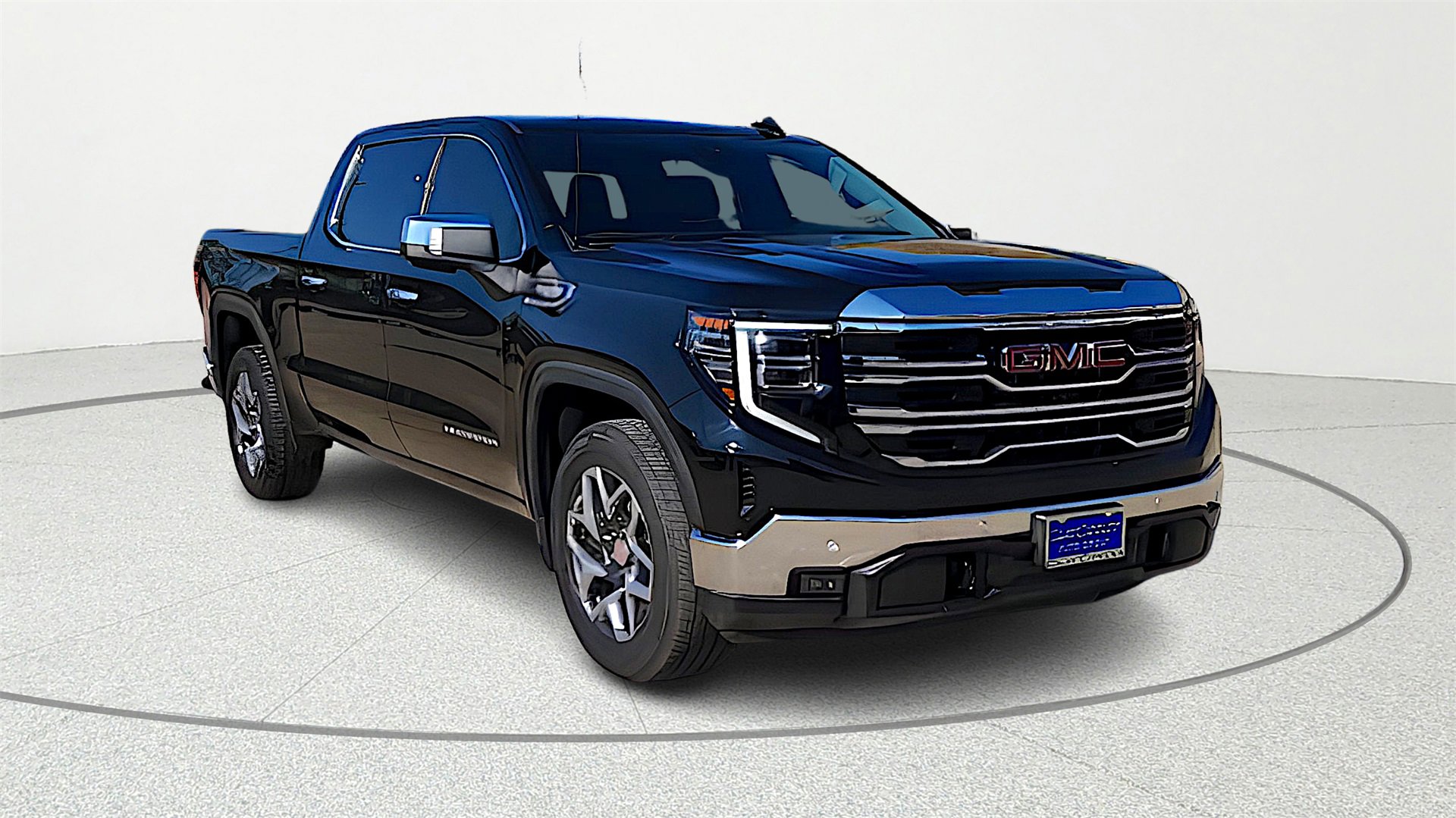 2024 GMC Sierra 1500 SLT's photo