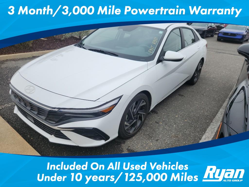 2025 Hyundai Elantra SEL's photo