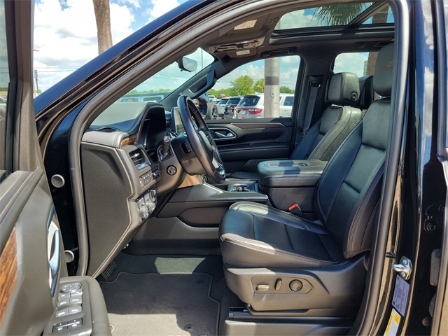 2024 Chevrolet Suburban High Country photo 10