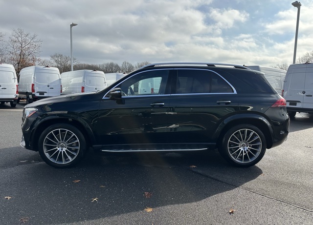 2023 Mercedes Benz GLE 450 4MATIC photo 4