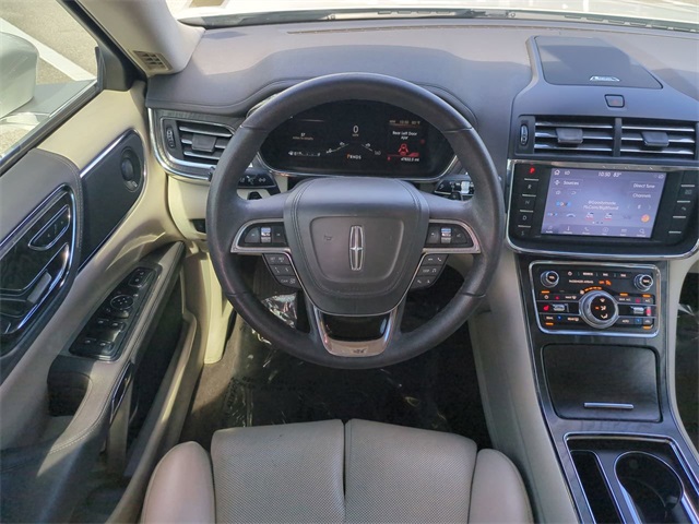 2020 Lincoln Continental Standard photo 14
