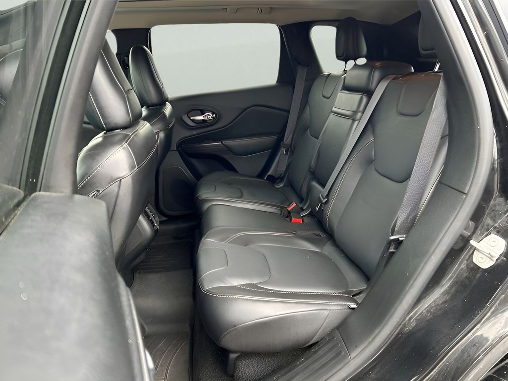 2016 Jeep Cherokee Limited photo 8