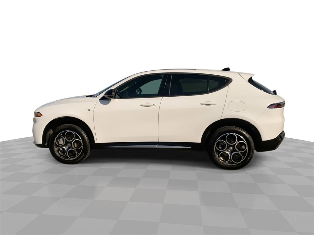 2024 Alfa Romeo Tonale Ti photo 5