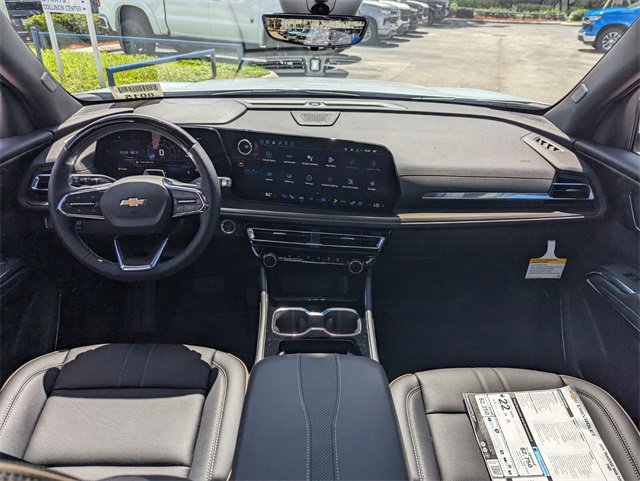 2026 Chevrolet Traverse High Country photo 3