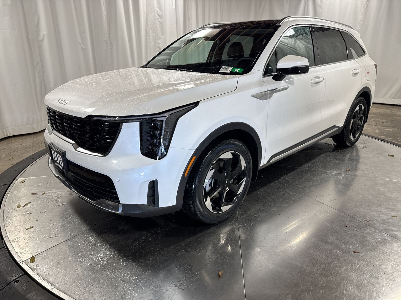 2026 Kia Sorento EX Hybrid's photo