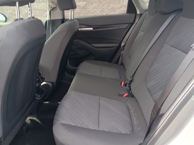 2024 Kia Seltos LX photo 11