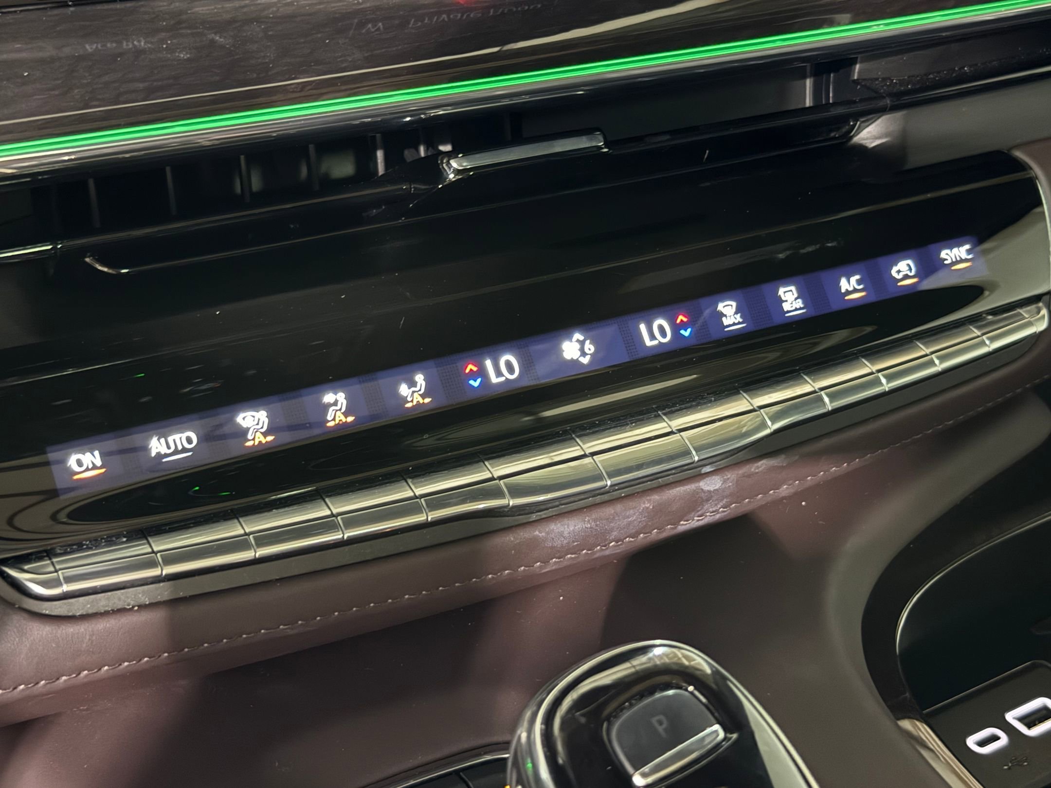 2023 Cadillac Escalade Premium Luxury Platinum photo 28