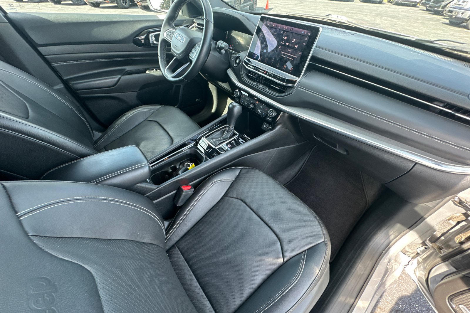 2022 Jeep Compass High Altitude photo 18